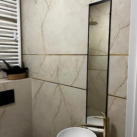 Ohmyhome - Plac Pieciu Rogow - Centrum