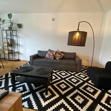 Ohmyhome - Plac Pieciu Rogow - Centrum Apartament *