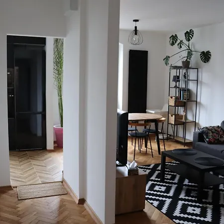 Ohmyhome - Plac Pieciu Rogow - Centrum Apartment