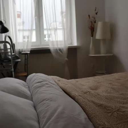 Ohmyhome - Plac Pieciu Rogow - Centrum Warschau